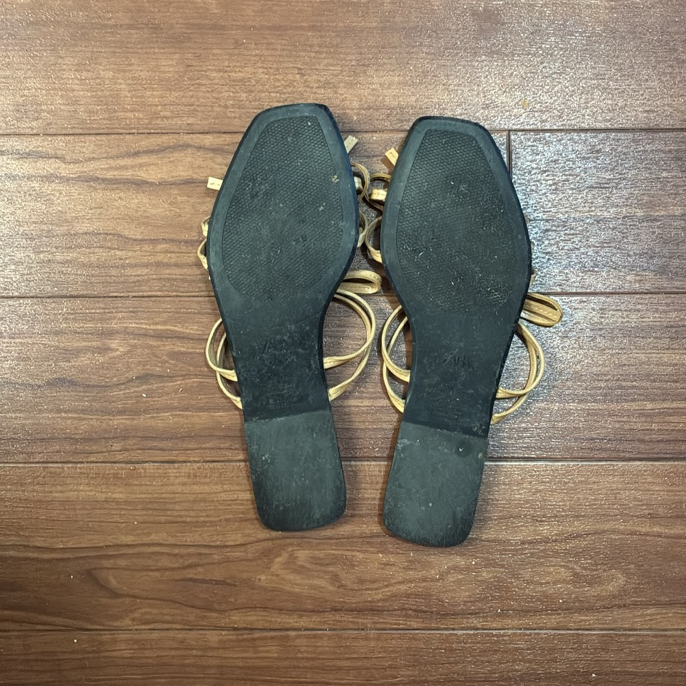 ZARA Bow Trim Flat Sandals - Picture 9 of 10
